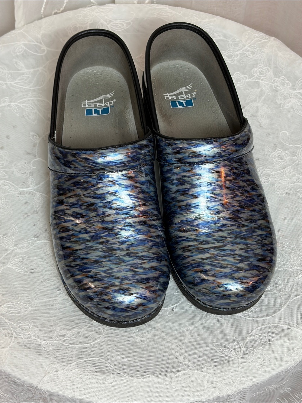 Dansko Women’s Blue/Silver Multi-Pattern Clogs Euro 41 (10)